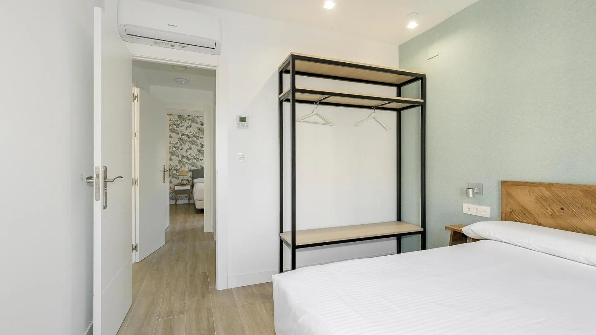 Atenas Granada Guest house